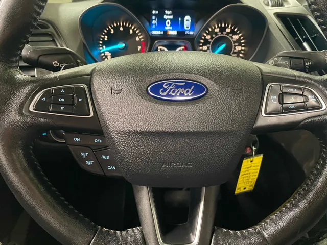 2017 Ford Escape SE photo 15