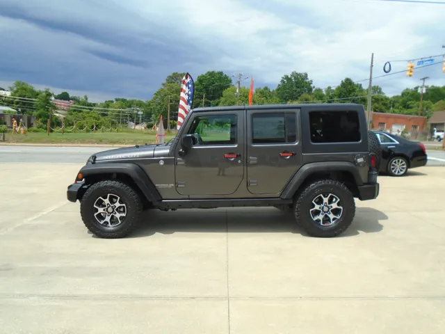 2016 Jeep Wrangler Rubicon's photo