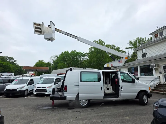 2005 Ford Econoline Van Commercial - Photo 15