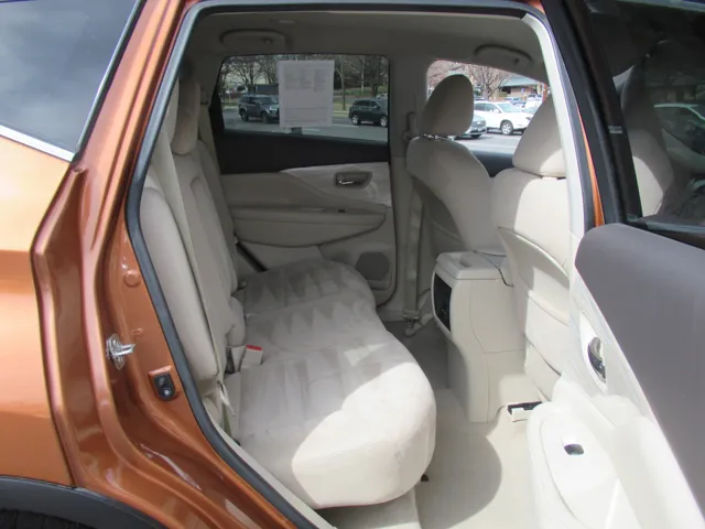 2015 Nissan Murano S - Photo 15