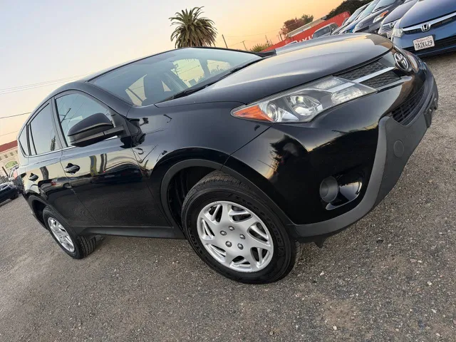 2015 Toyota RAV4 LE