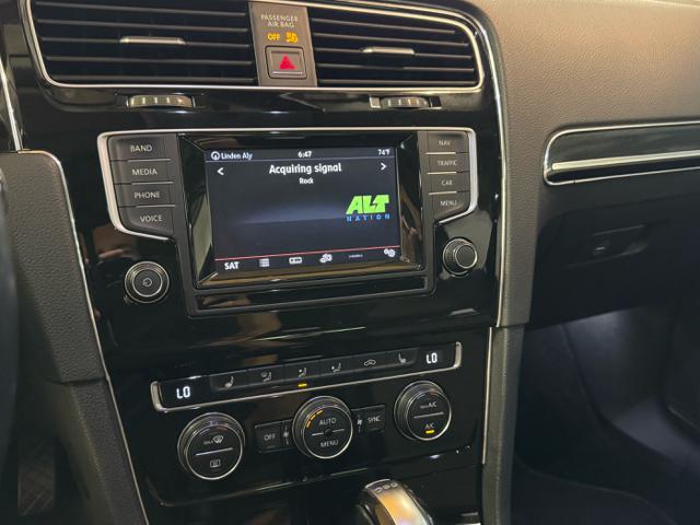 2015 Volkswagen Golf SportWagen