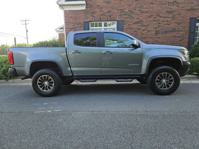 2019 Chevrolet Colorado ZR2 - Photo 6