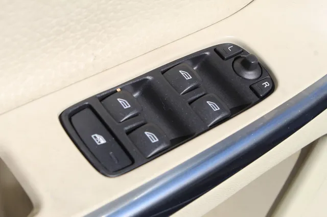 2014 Volvo XC60 3.2 - Photo 16