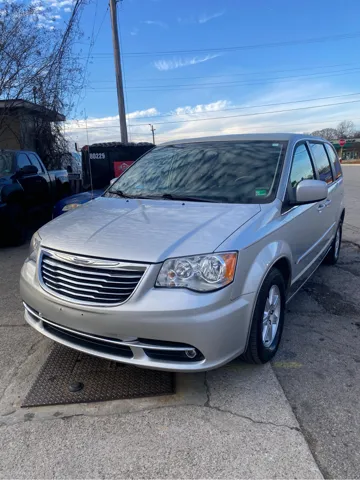 2012 Chrysler Town & Country Touring - Photo 13