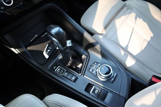 2017 BMW X1 28i - Photo 28