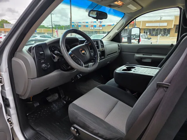 2007 Chevrolet Silverado 2500HD Work Truck - Photo 10