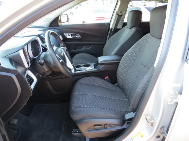 2015 Chevrolet Equinox LT photo 5