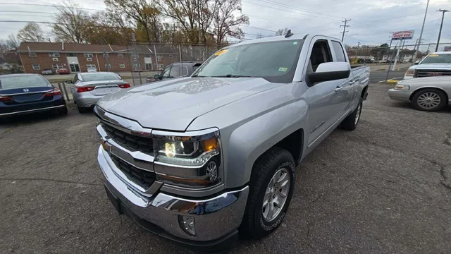 2016 Chevrolet Silverado 1500 LT's photo