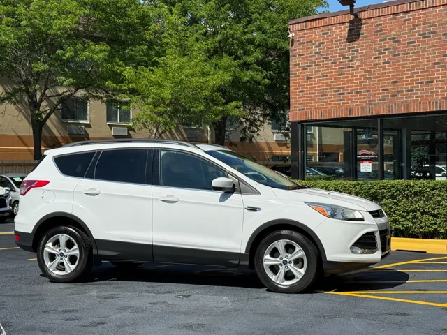 2016 Ford Escape SE - Photo 15