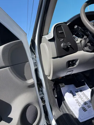2008 GMC Sierra 2500HD Work Truck - Photo 9