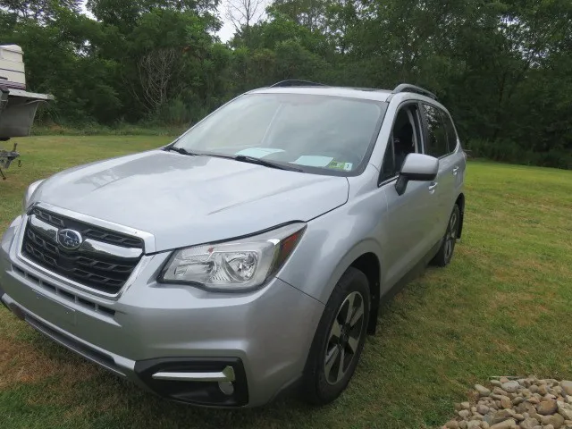 2018 Subaru Forester Limited photo 7
