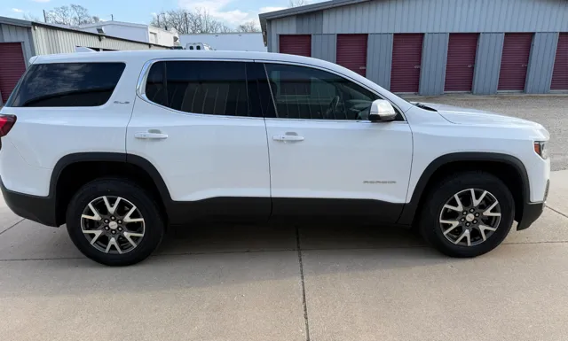 2023 GMC Acadia SLE - Photo 7