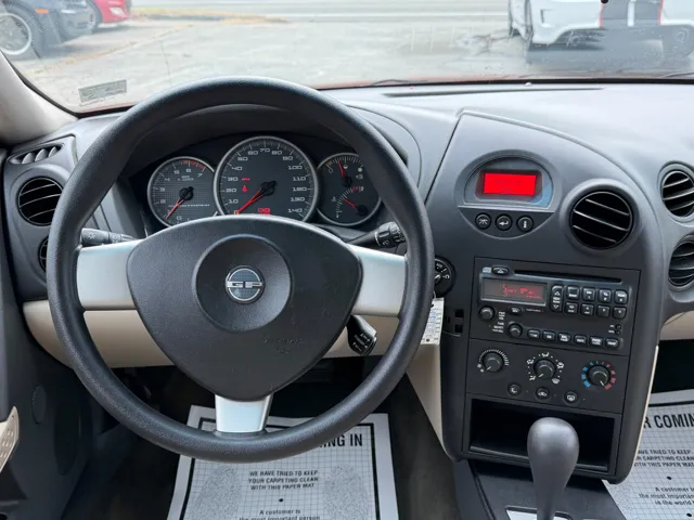 2005 Pontiac Grand Prix - Photo 21