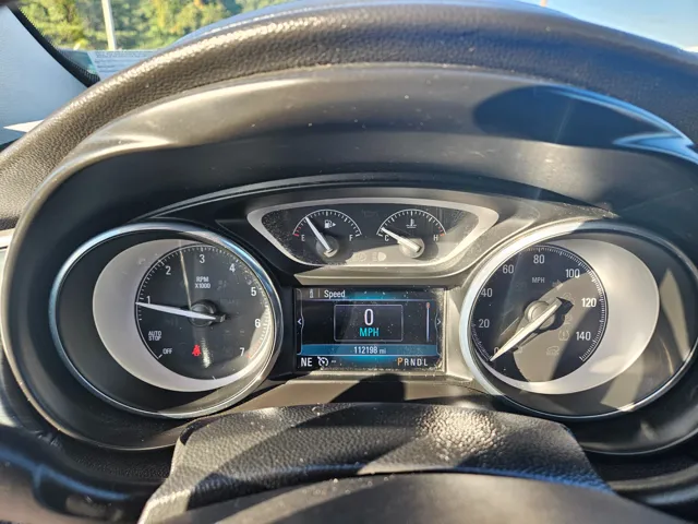 2019 Buick Envision Essence photo 12