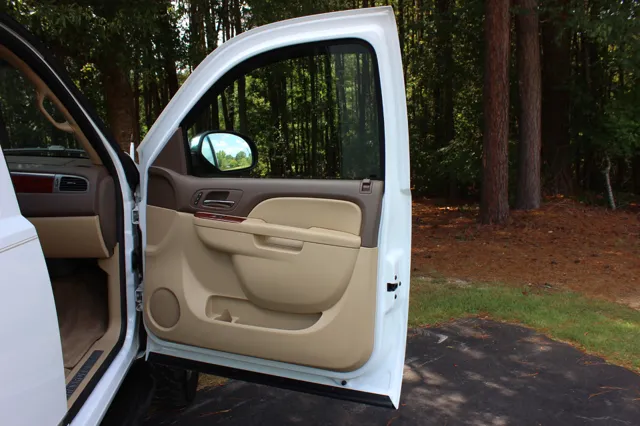2010 Chevrolet Avalanche LTZ - Photo 19