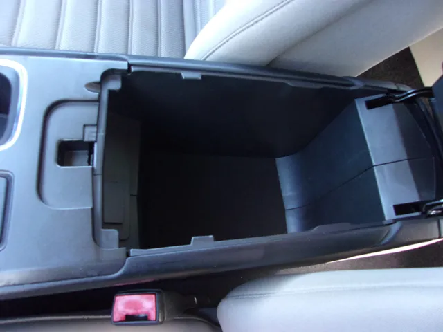 2018 Ford Fusion S - Photo 26