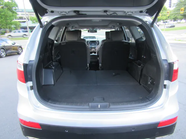 2015 Hyundai Santa Fe Limited - Photo 16
