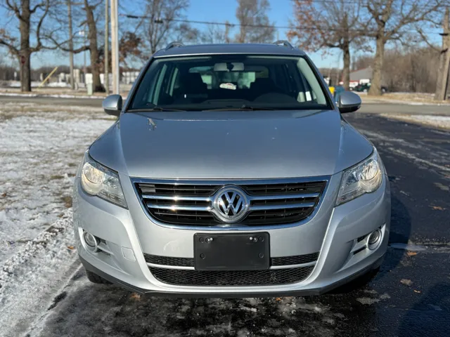 2010 Volkswagen Tiguan SEL - Photo 5