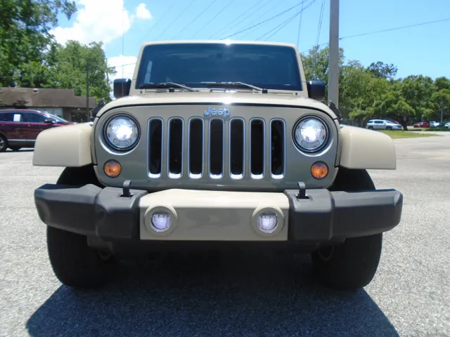 2017 Jeep Wrangler Unlimited Sahara - Photo 17