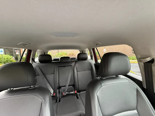 2018 Volkswagen Tiguan SE - Photo 36