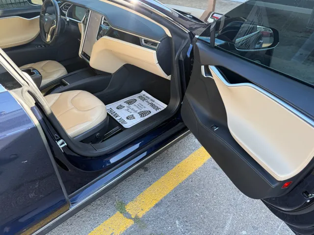 2014 Tesla Model S S - Photo 27