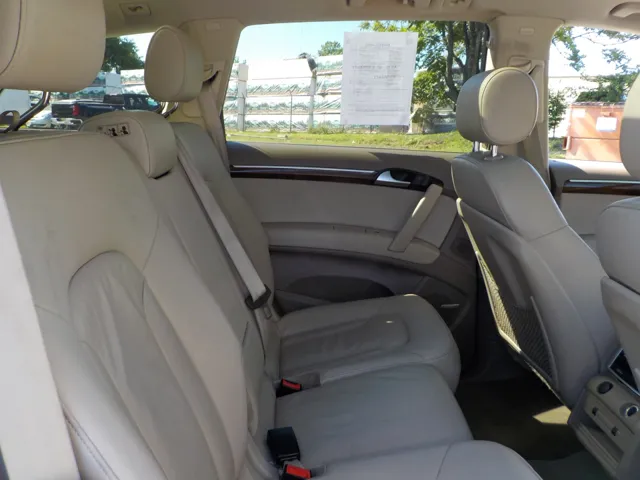 2011 Audi Q7 Premium - Photo 39
