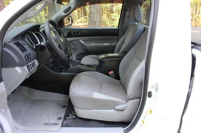 2013 Toyota Tacoma Base - Photo 9