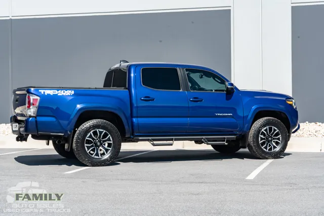 2022 Toyota Tacoma TRD Sport - Photo 11