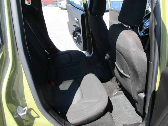 2015 Jeep Renegade Latitude - Photo 13