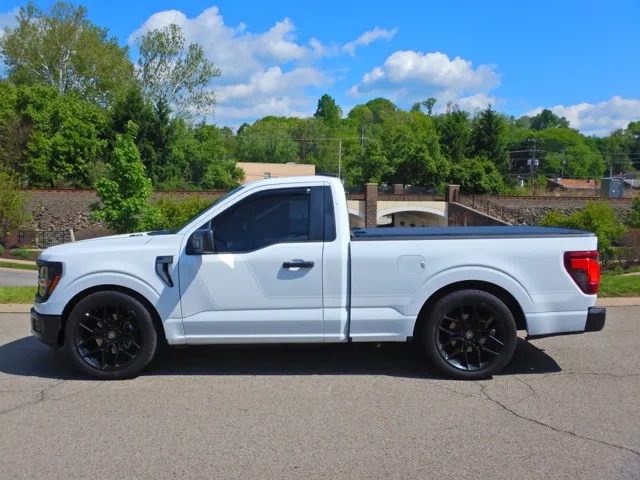 2025 Ford F-150 XL - Photo 13