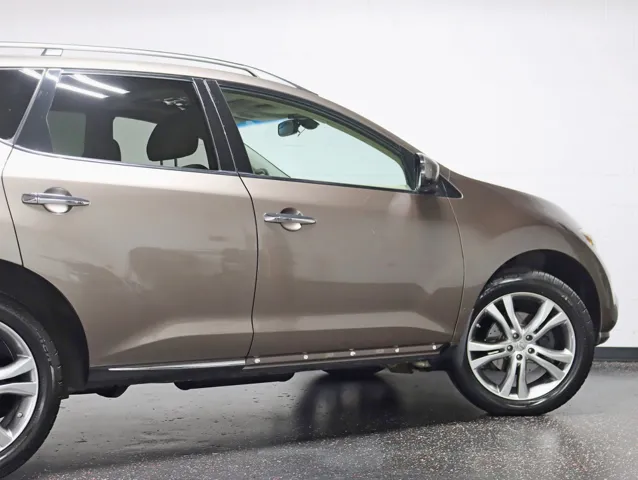 2011 Nissan Murano S photo 9