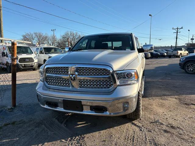 2015 RAM Ram 1500 Pickup Laramie