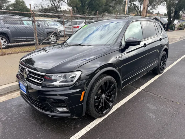 2021 Volkswagen Tiguan SE R-LINE BLACK