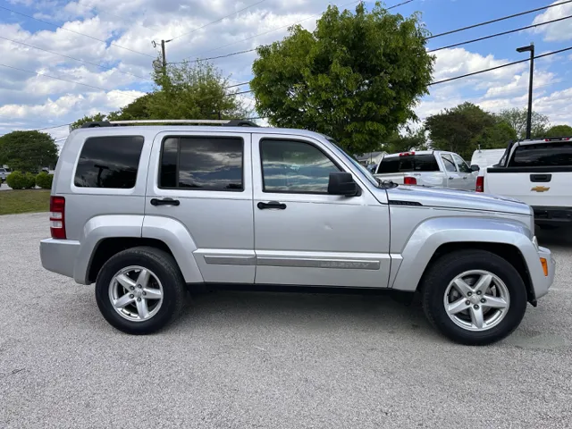 2011 Jeep Liberty Limited - Photo 9