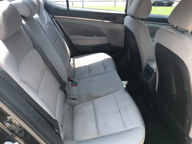 2017 Hyundai Elantra SE - Photo 11