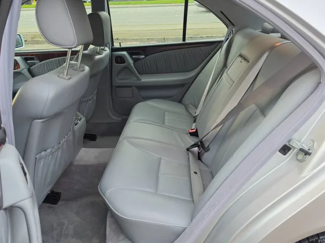 1999 Mercedes-Benz E-Class Base - Photo 14