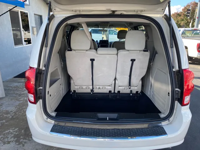2012 Dodge Grand Caravan SE - Photo 4