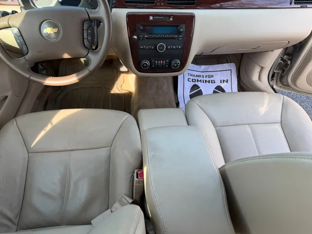 2008 Chevrolet Impala LT - Photo 28