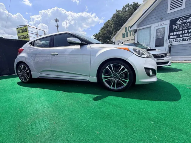 2016 Hyundai Veloster 1.6 Turbo Manual's photo