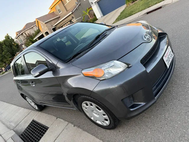 2014 Scion xD