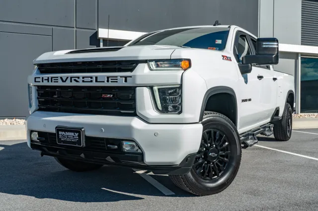 2021 Chevrolet Silverado 3500HD LT's photo