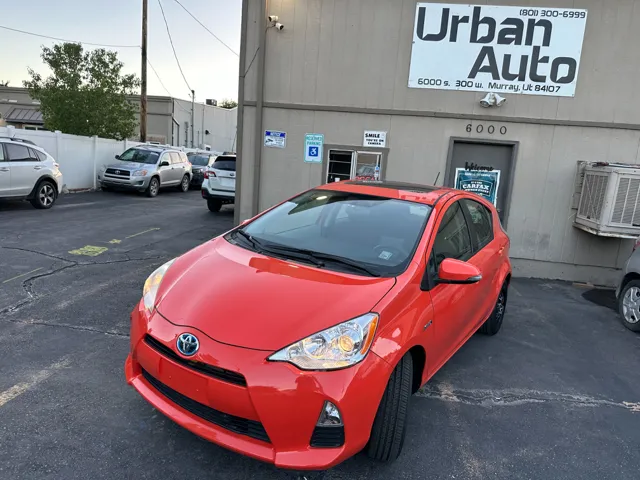2013 Toyota Prius c Three