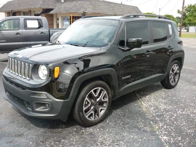 2016 Jeep Renegade Latitude FWD's photo