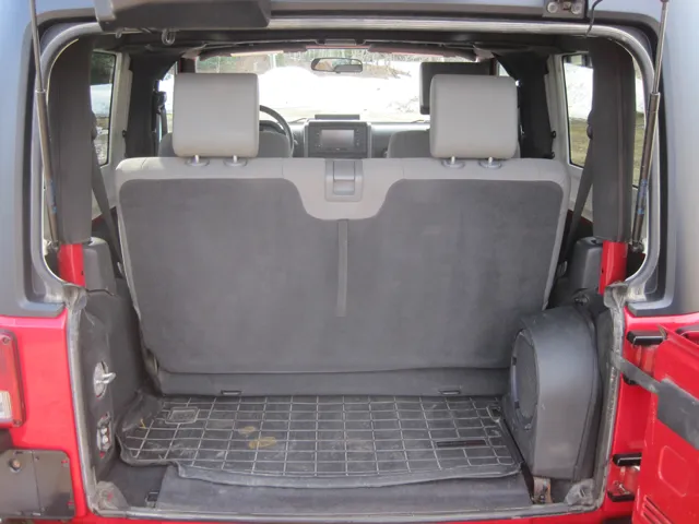 2010 Jeep Wrangler Rubicon - Photo 9