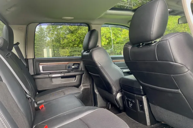 2017 RAM Ram 1500 Pickup Laramie - Photo 30