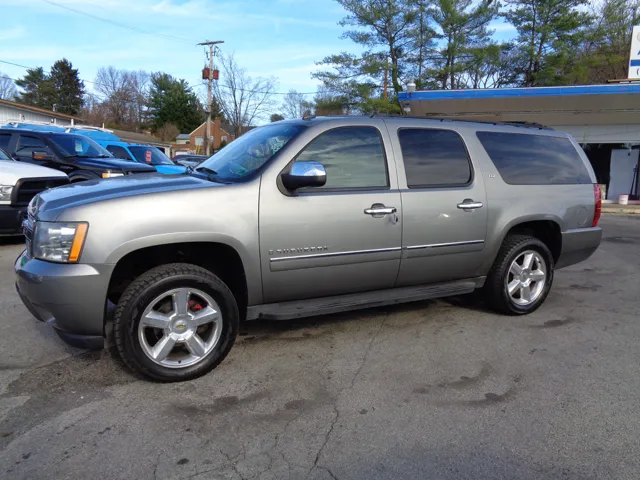 2009 Chevrolet Suburban LTZ 1500 photo 4