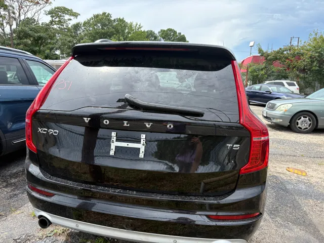 2018 Volvo XC90 Momentum - Photo 6