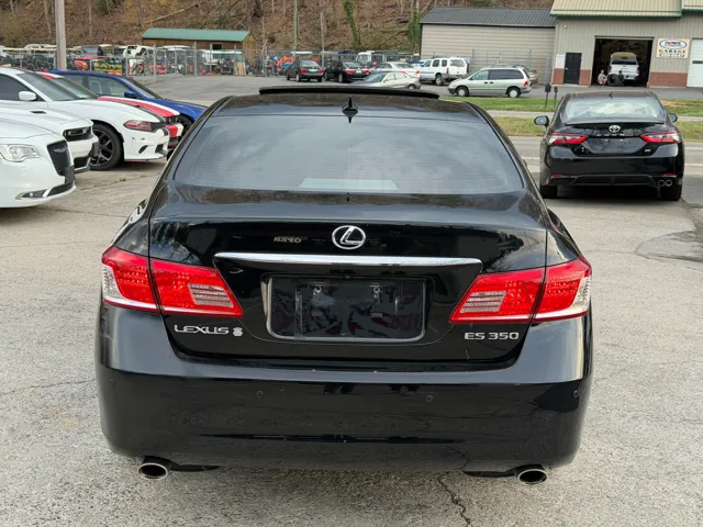 2010 Lexus ES 350 - Photo 6