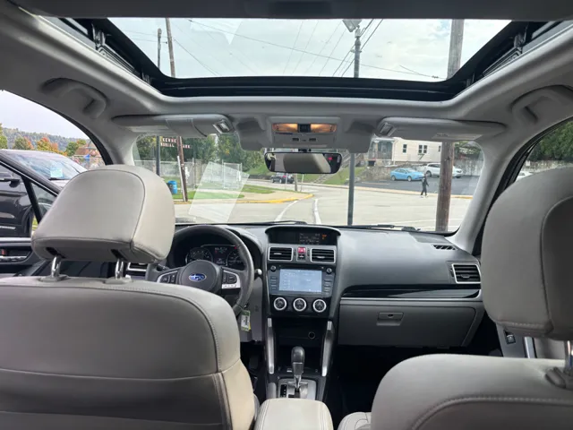 2017 Subaru Forester Limited - Photo 10